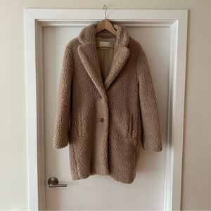aritzia wilfred free cocoon teddy coat